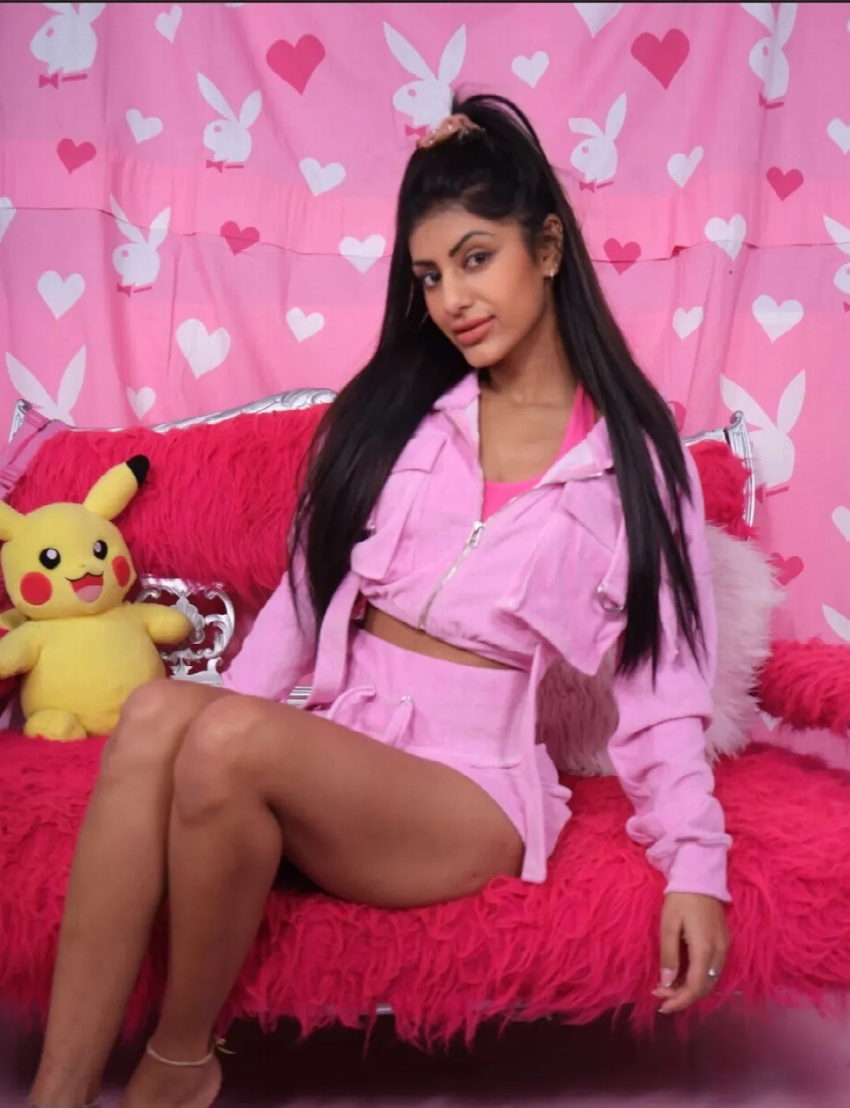 🇬🇧 𝙁𝙍𝙀𝙀 SEXY LIL LOLA 🤭🤭